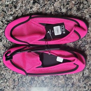 Athletic Works Women's Aqua Pallet Water  Shoes size 11 New with tags